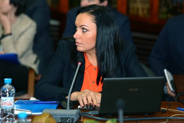 Kolesnikova Колесникова